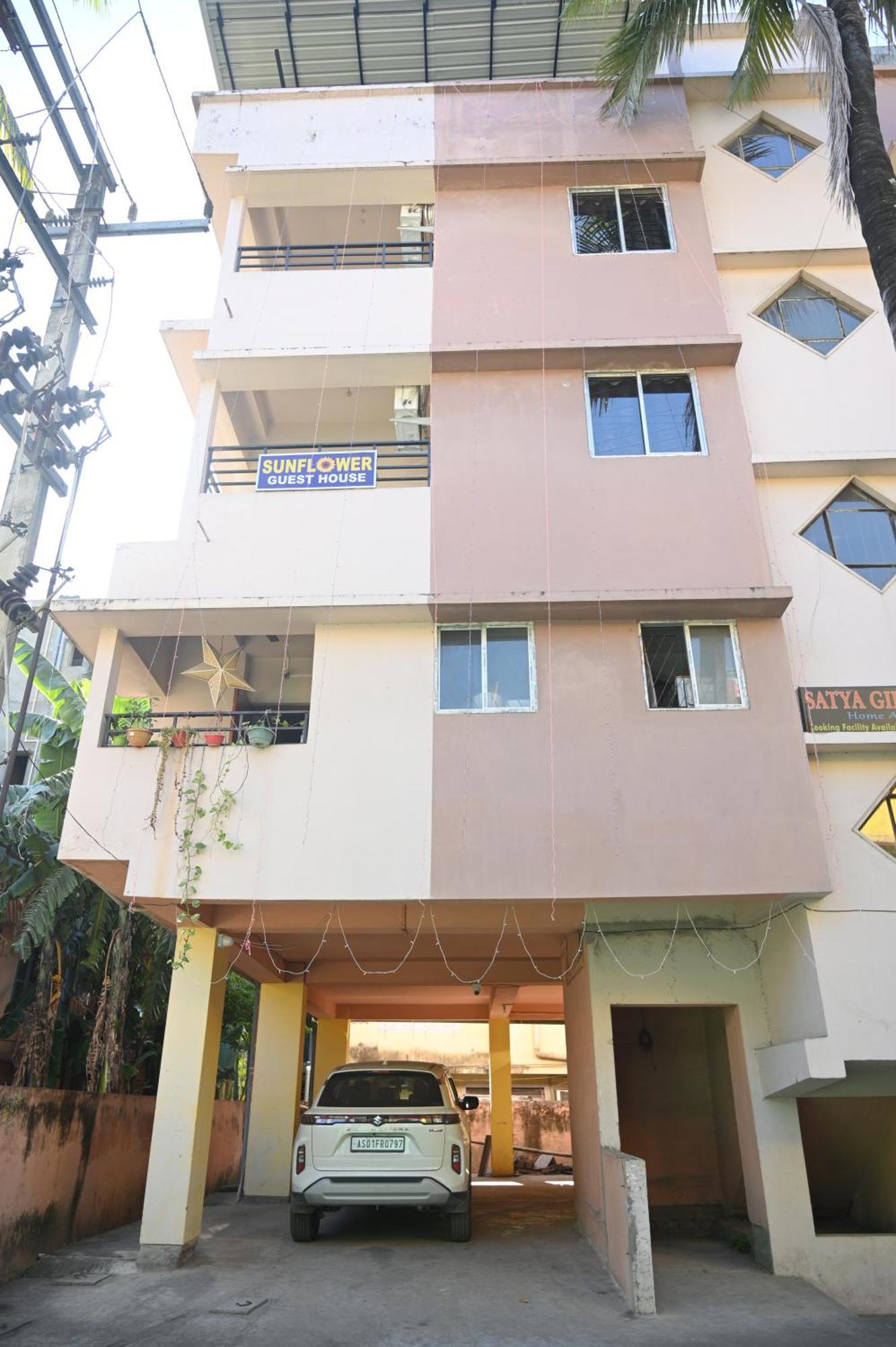 Sunflower Guest House Guwahati Eksteriør bilde